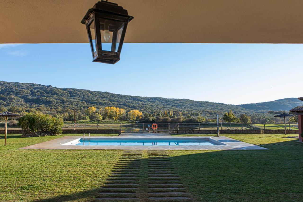 Casa Rural Los Tres Lugares San Martín de Trevejo Eksteriør billede